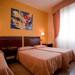 La Pace 3*, Pisa Italien